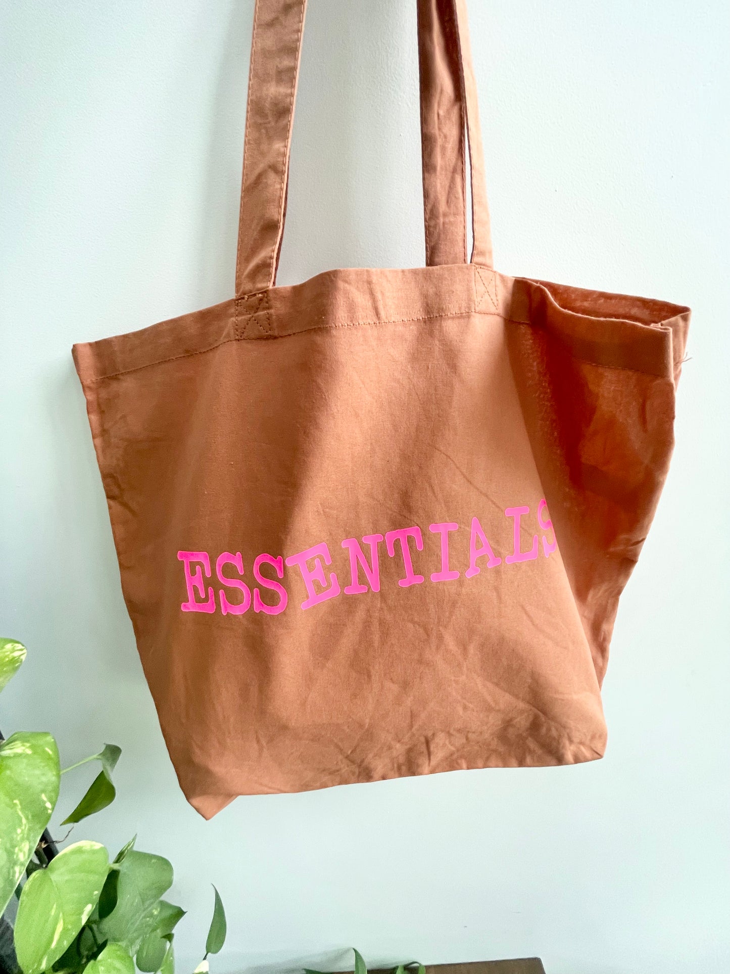 Large Essentials Tote