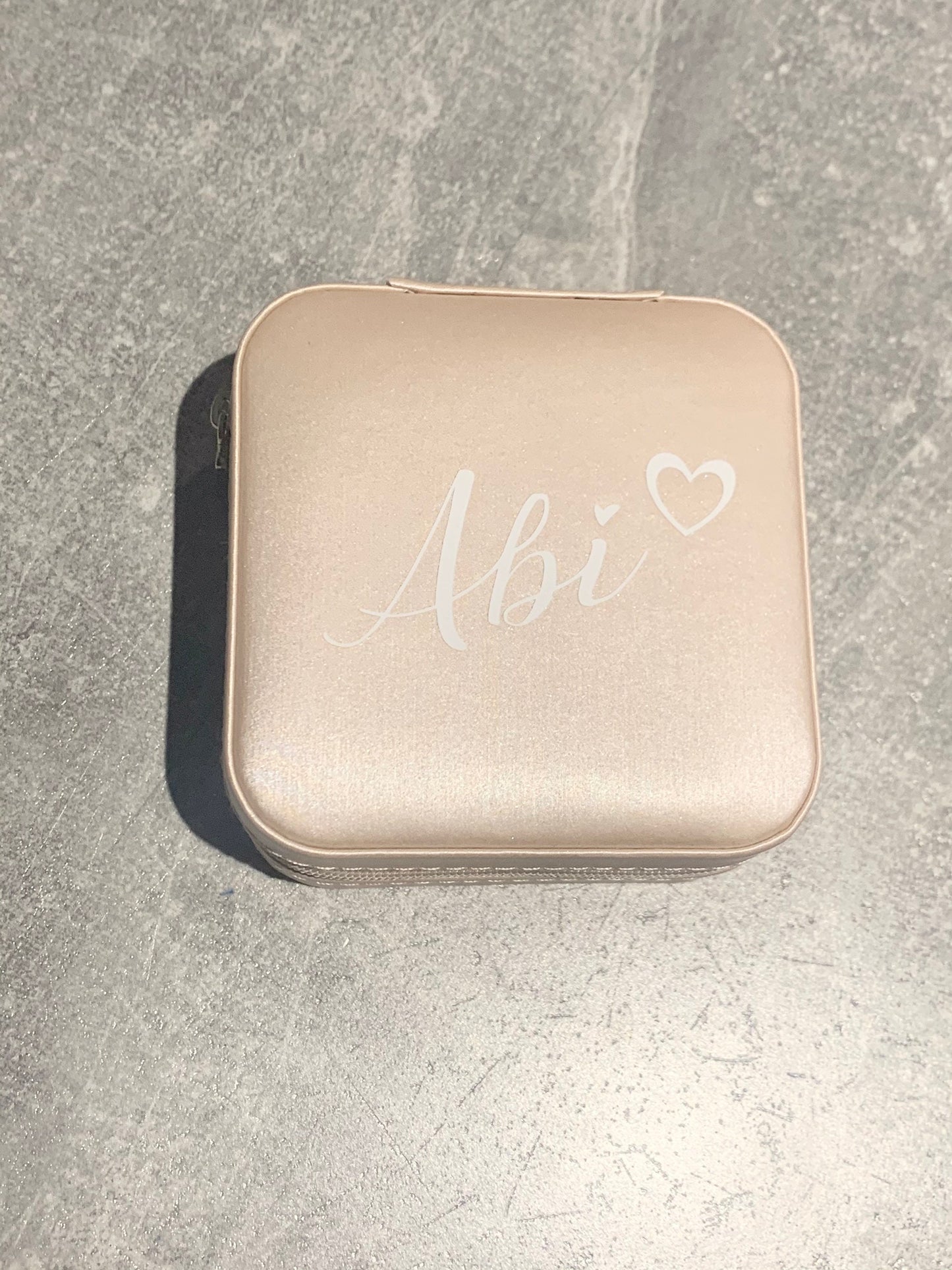 Personalised travel jewellery case, blush pink mini jewel box, birthday gift, gift for her, bridesmaid proposal gift, Valentine’s Day gift