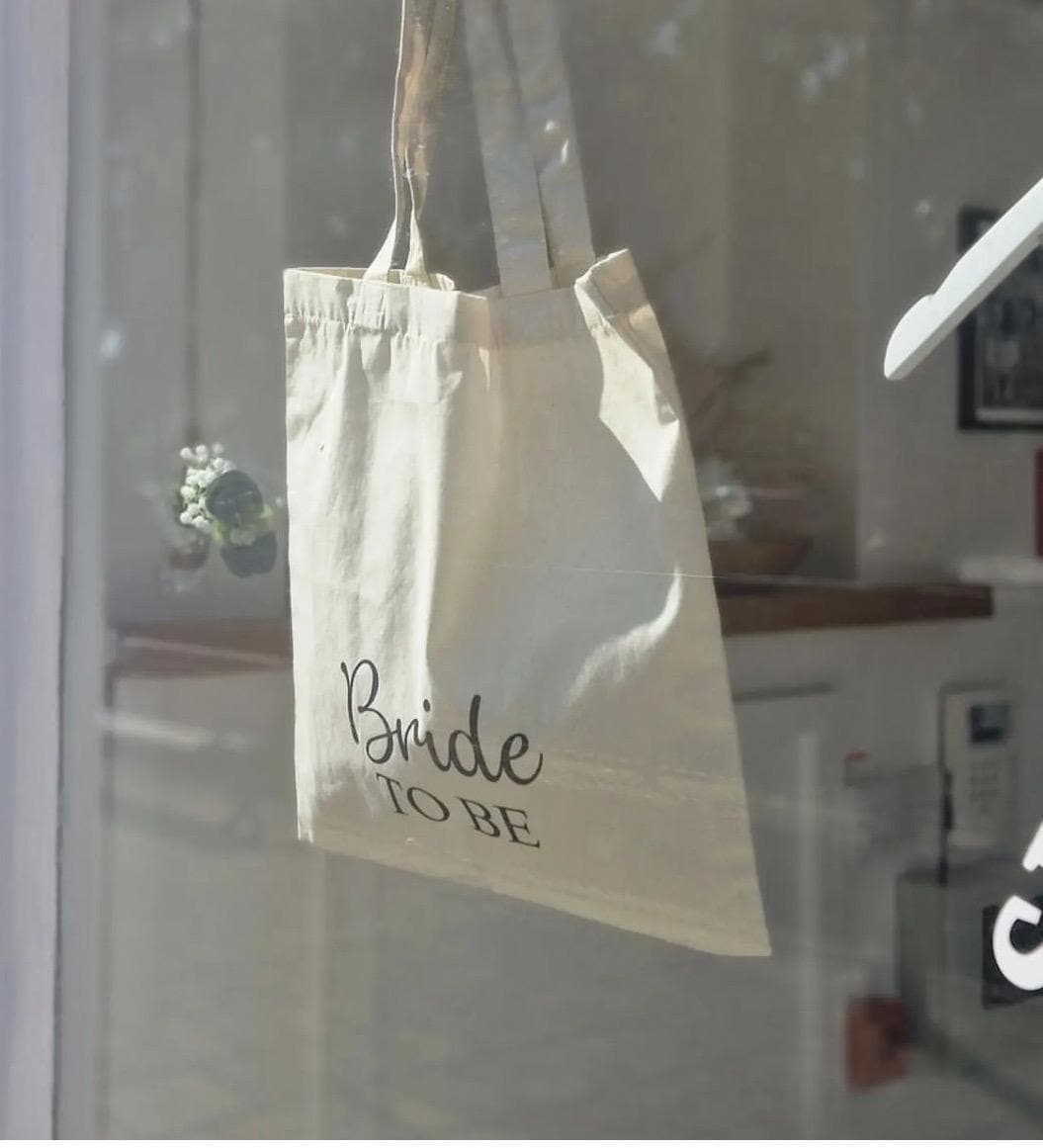 Bride To Be Tote Bag, Engagement Gift, Wedding & Hen Party Tote Bags, Bride to Be Gifts, Bachelorette Bags, Bride Accessories and Bags