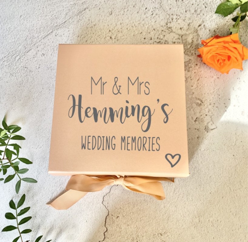 Wedding memories box, wedding day gift, personalised wedding box, gift box, gift for wedding, wedding keepsakes, storage box, white, blush