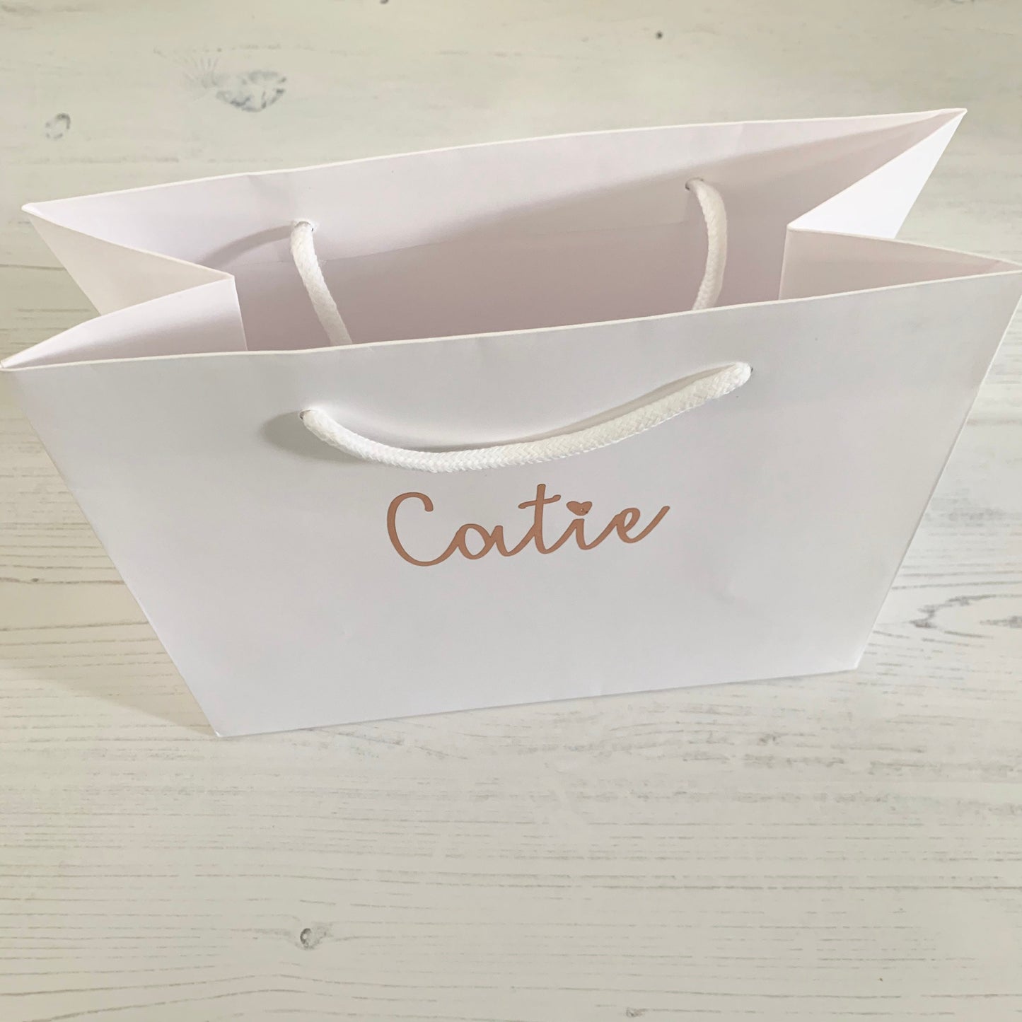 Personalised gift bag, Christmas present bag, birthday gift bag, named bag, rose gold, named gift bag, white, secret Santa, Xmas gifts