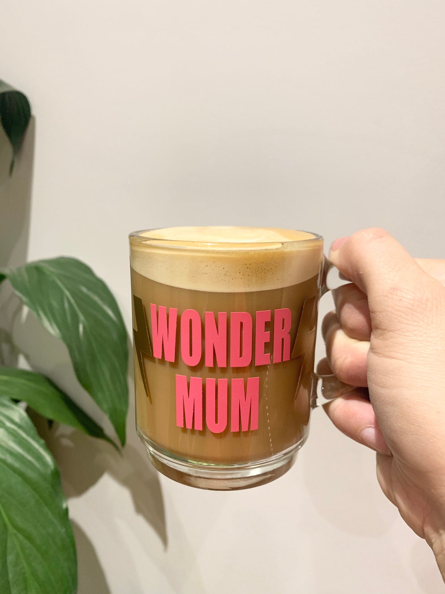 Wonder mum mug, mum Christmas gift mug, stocking filler gift for mum, friend birthday gift, glass coffee tea mug