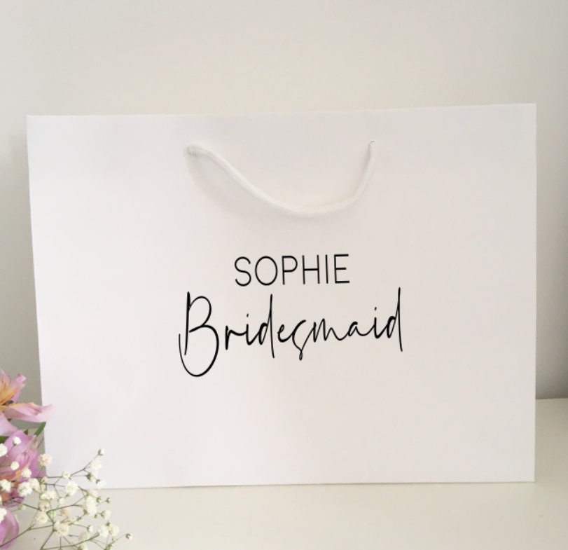 Bridesmaid gift bag, white gift bag, personalised bridesmaid gift, personalised wedding day gift bag, bridal party gift bag, wedding morning