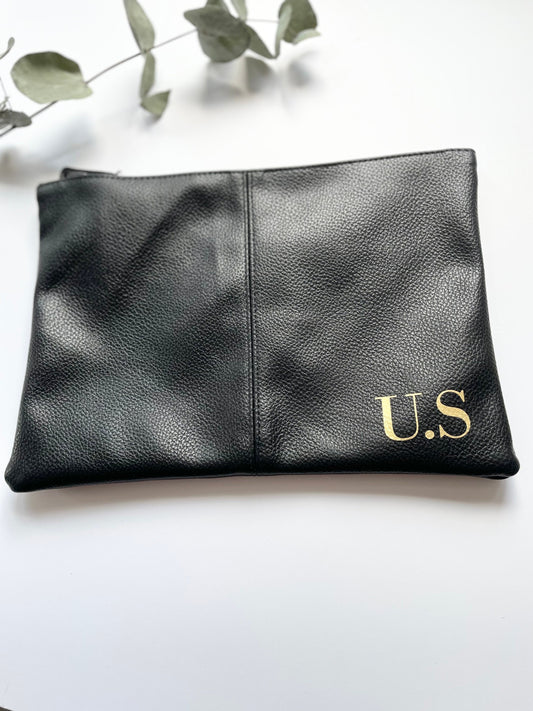 Mens black faux leather wash bag, personalised monogram initials toiletry bag, groomsmen gifts, gift for my groom, best man gifts, groom