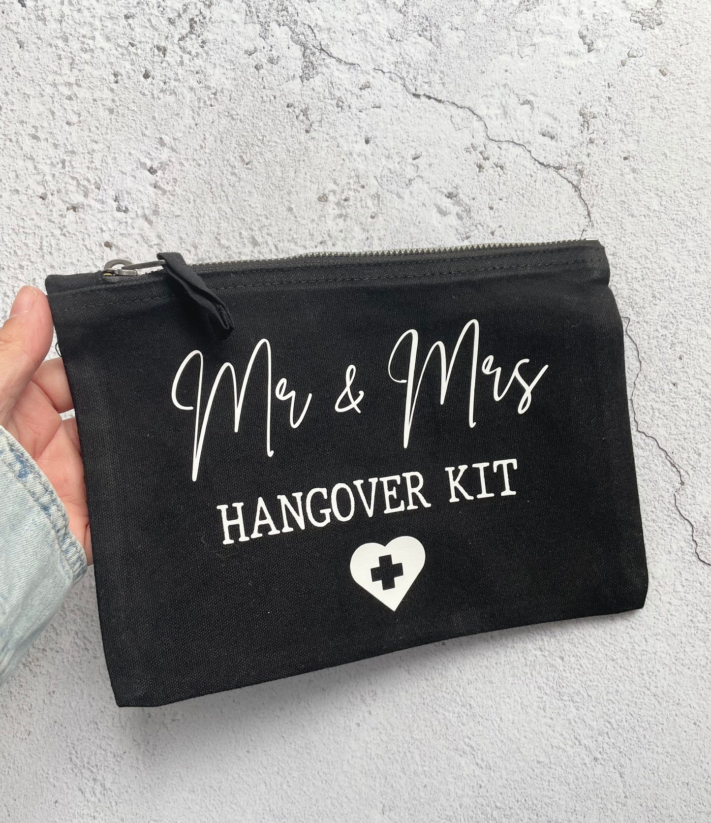 Mr & Mrs Hangover kit, newlyweds hangover pouch, morning after the wedding gift for bride and groom for wedding day hangover