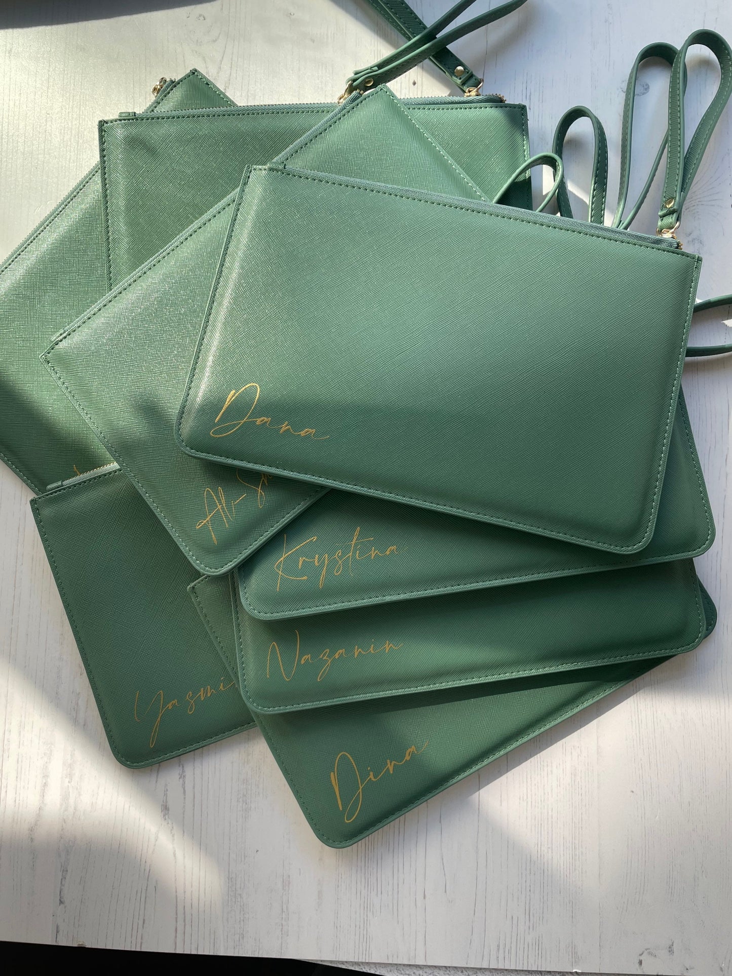 Green clutch handbag, Bridesmaid clutch, wedding pouch clutch, leatherette wrist clutch wallet bag, Mother’s Day gift, friend birthday gift